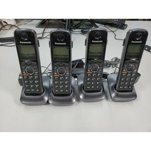 (Lot of 4) Panasonic KX-TGA660 M Cordless Handset Phones with Charging Bases